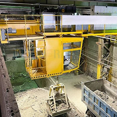 グラビングクレーン